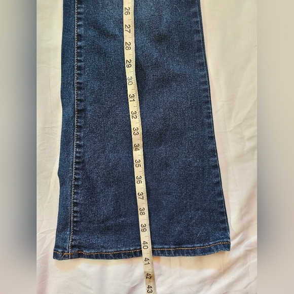 No Boundaries Juniors Dark Blue Flare Denim 5 Pocket Jeans Size 11 - Picture 9 of 12